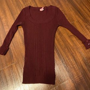 Derek Heart ribbed top